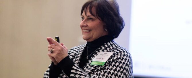 Linda Roszak Burton Speaking at Summit